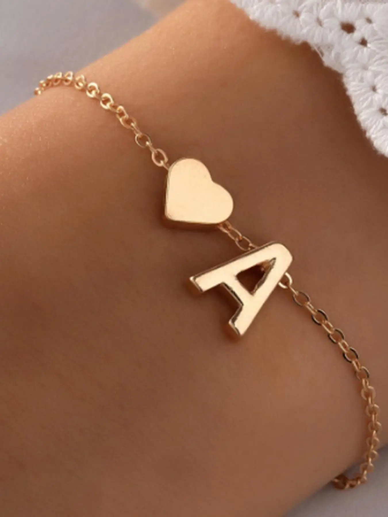 Heart & Letter Design Decorate Link Bracelet, Casual Simple Temperament Bracelet for Women Girls, Fashion Accessory, Suitable for Parties and Daily Li