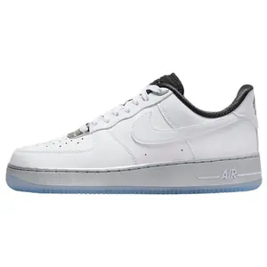 Nike Air Force 1 White Chrome Low-Top Sneakers for Women in White nike 2000
