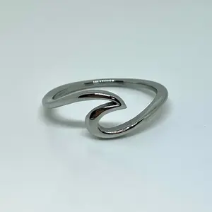 Silver Stainless Steel Wave Ring – Minimalist Ocean Wave Band Ring