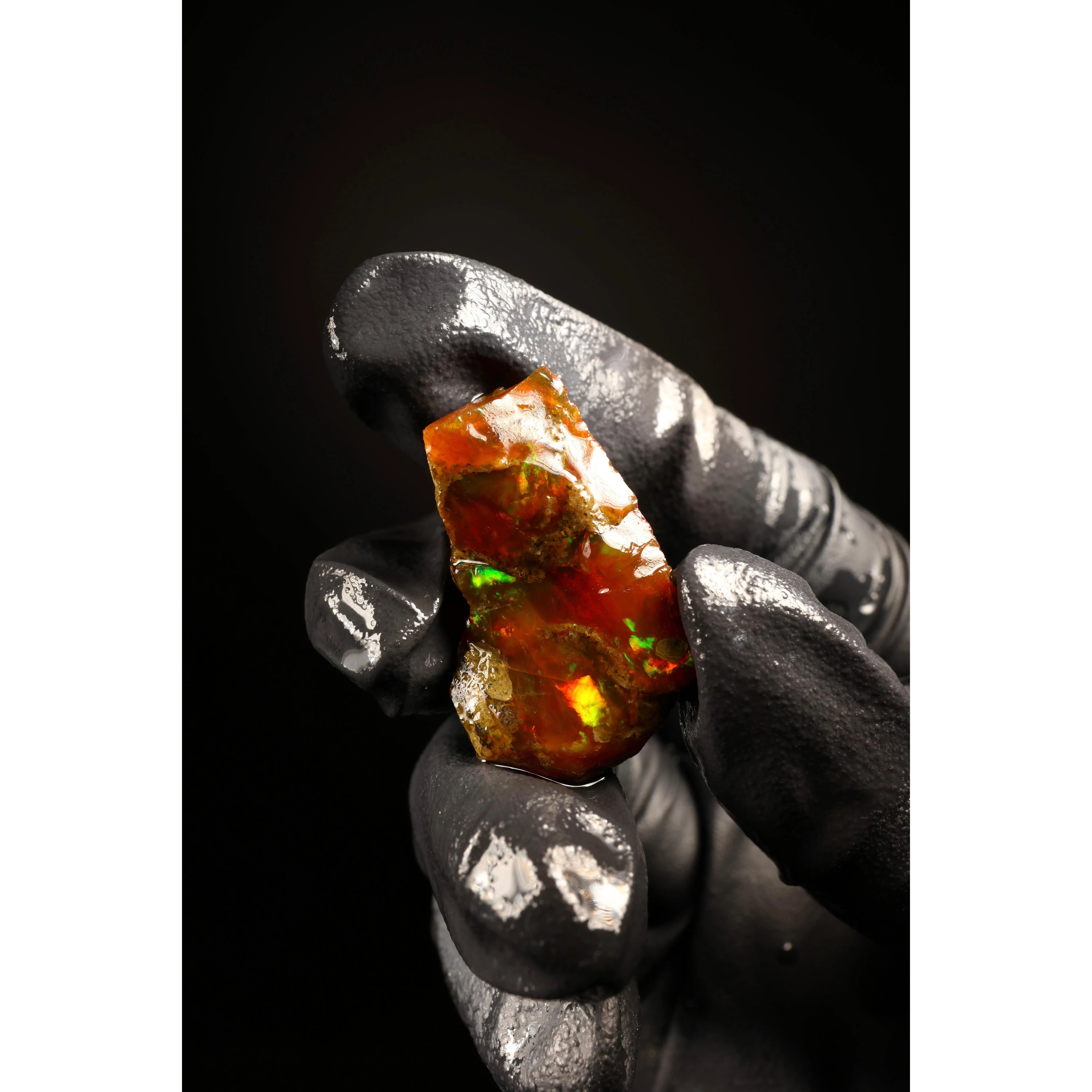 5.45g Rough Ethiopian Welo Specimen Opal
