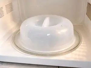 Tapa para plato de microondas