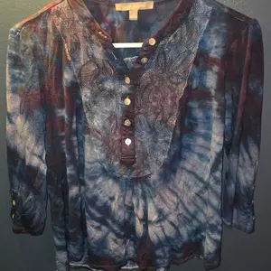 Upcycled - NY Collection Lace-Front Tie-Dye Blouse – Size Small
