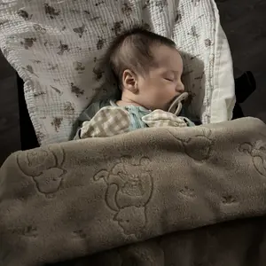 Latch & Soothe™ Breastlike Pacifier