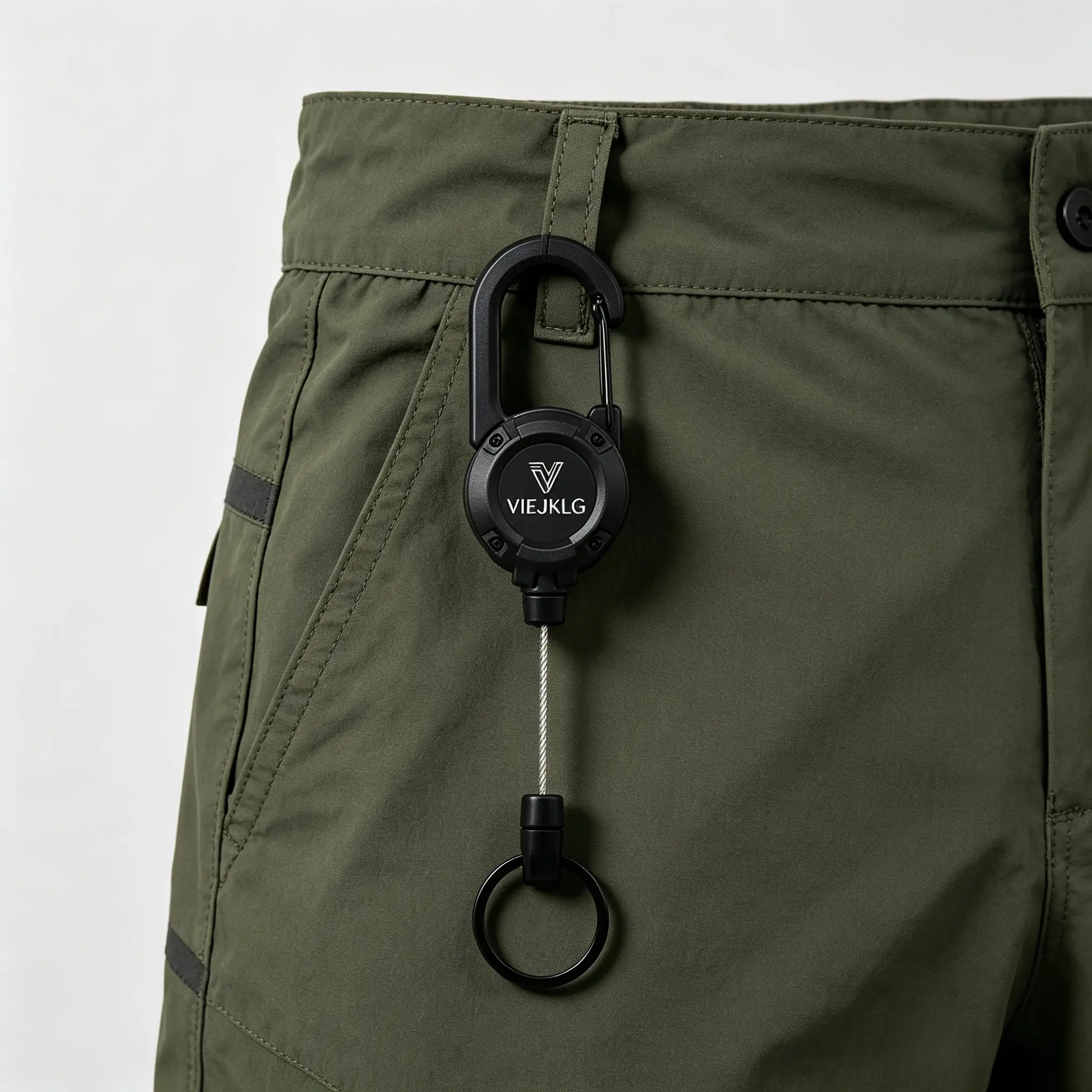 Retractable Keychain Specially for Outdoor Sports, 3-in-1 Lanyard Buckle with Heavy-Duty Steel Wire Ring Portable Gear Accessory