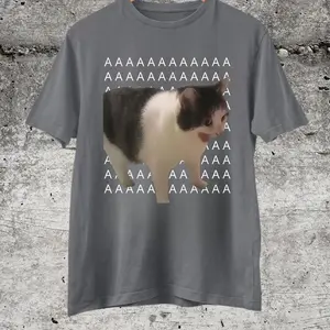 Screaming Cat Meme T-Shirt - Funny Internet Viral Tee, Silly Gag Gift for Cat Lovers