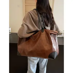 New Fashion Large Capacity Soft Leather Travel Bag for Women, Lightweight Weekender Bag, Lightweight Handbag & Shoulder Bag, Business Trip Luggage Organizer