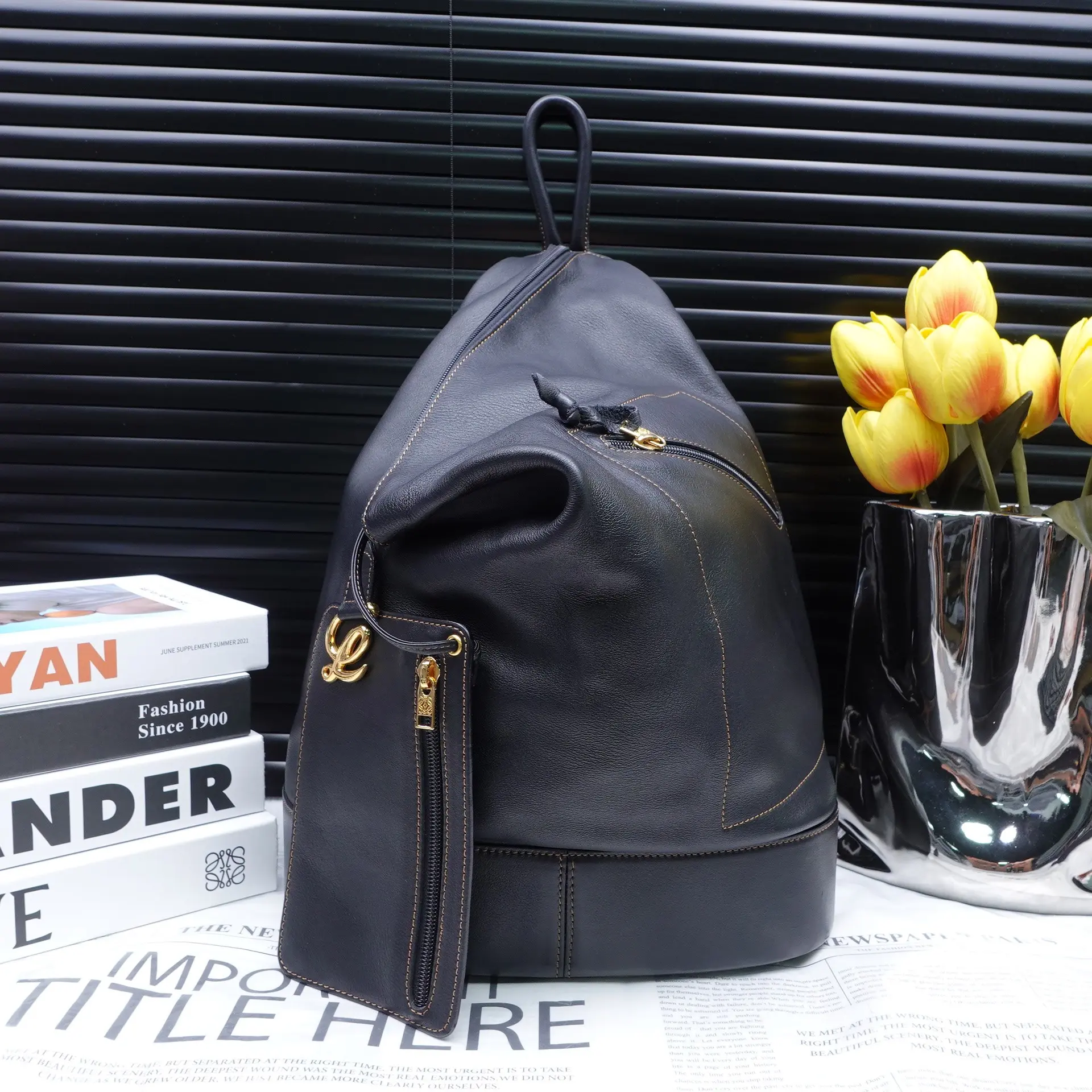 Pre-owned Loewe calfskin Backpacks Anton Sling Black Backpack T10295013