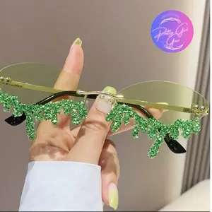 Green Tea Drip Sunglasses