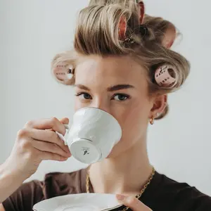 Brdy Jay Hair High Quality Velcro Rollers Heatless Kit with Three Large & Three Medium Rollers for Effortless Curls and Voluminous Waves - Salon