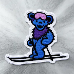 Snow Bear Embroidered Patch, Self-Adhesive Iron-On, Suitable for Clothes, Jackets, Hats, Accessories, Easy Application, Durable Design