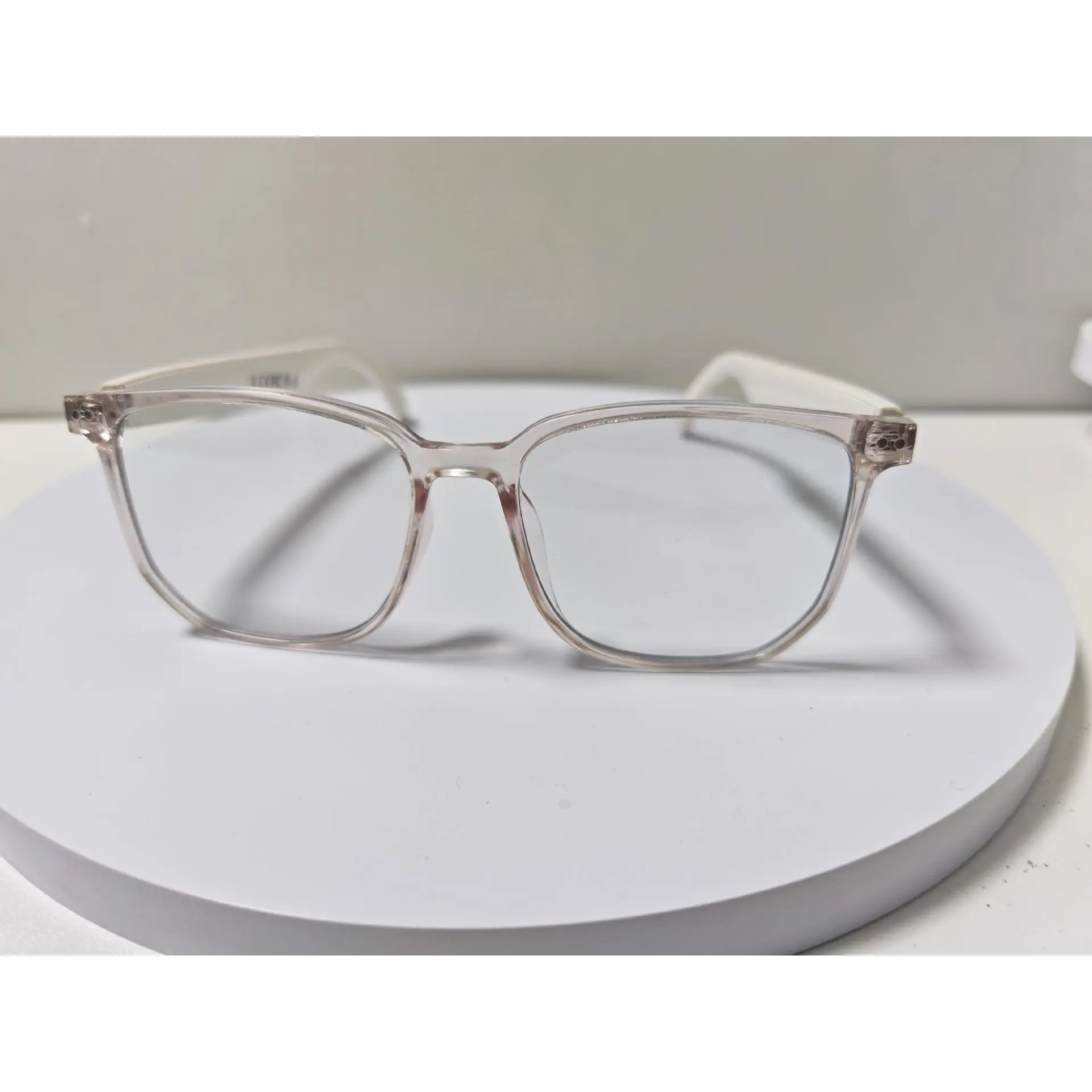 Transparent frame (color changing lens)