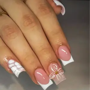 10pcs Y2K Style Nude Pink Background, White Edge 3D Flower Press On Nails - Nail Art Design - Handmade White Checkered Square Nail - Matching White French Edge, White French Tip, 3D Transparent Flower with Gold Stamen