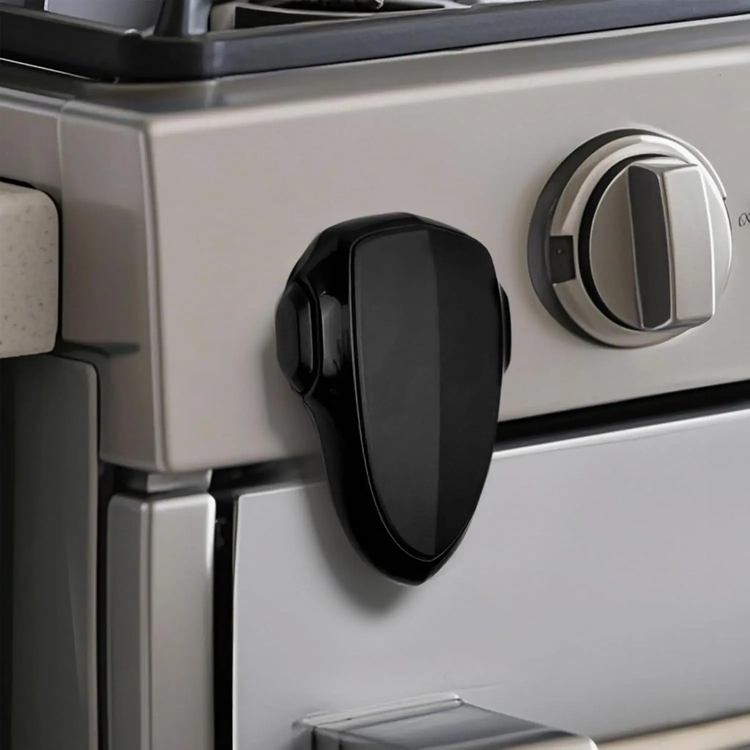 Baby Safety Oven Door Locks - PC Plastic Construction, 30 lb Hold, Dual-Button Design, 180° Rotation, Adhesive Tape, Tool-Free Drill-Free Easy Installation, Prevents Scalds, Safe and Durable