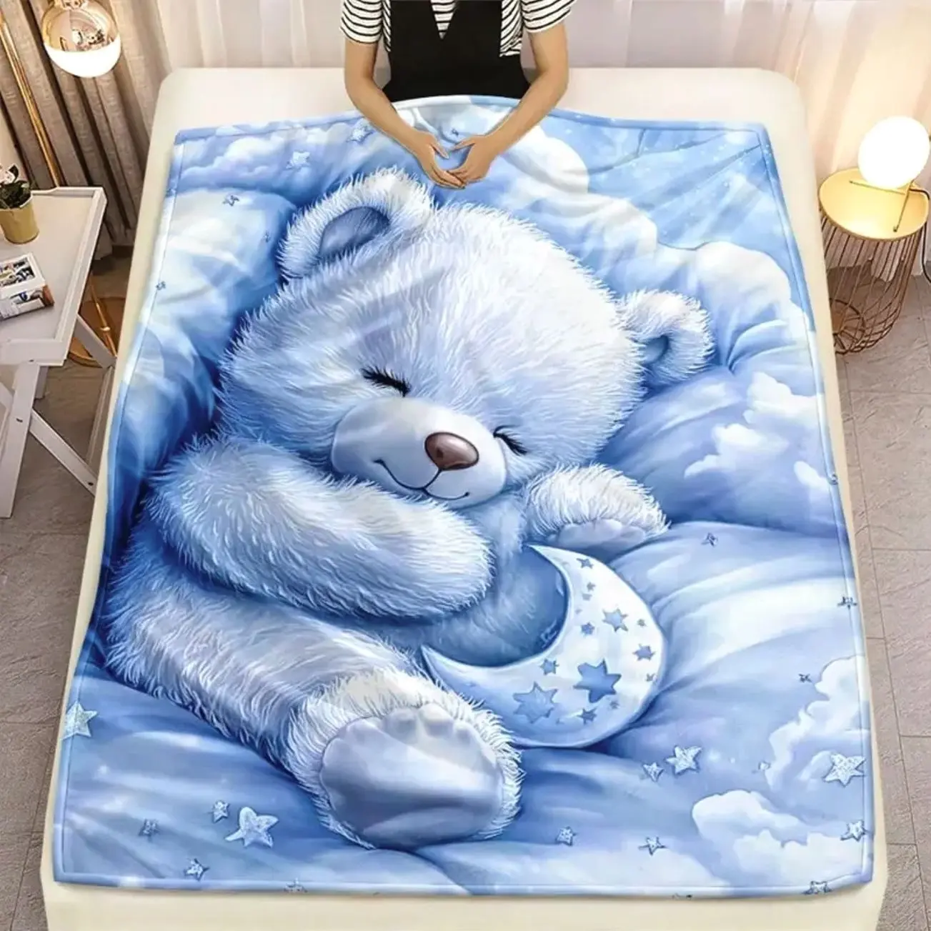 Cute Teddy Bear Portable Blanket - 1-Piece Lightweight Soft Warm Digital Print 2D Flat Fabric Bedding Blanket, Ideal for Travel, Camping