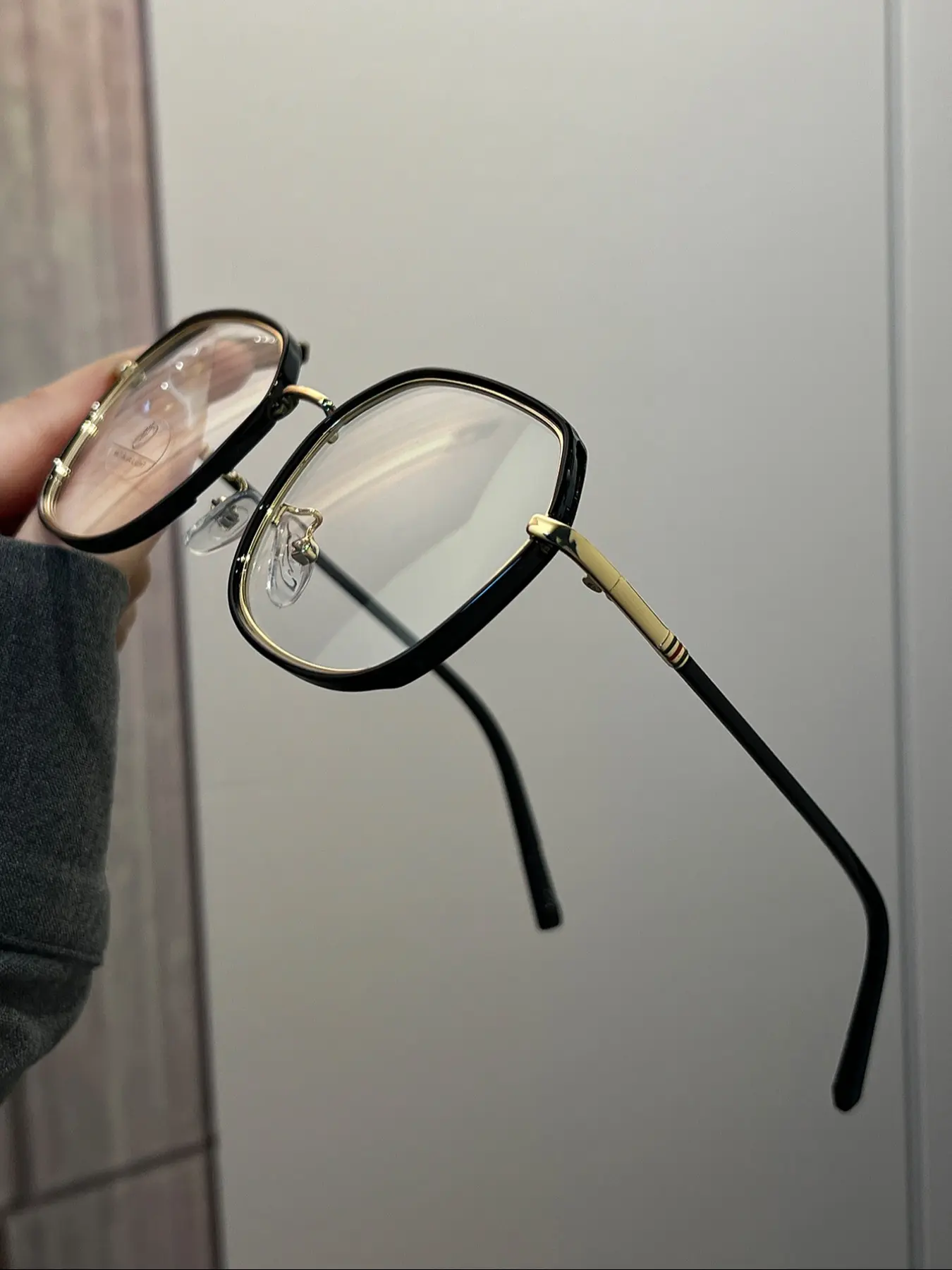 Anti-Glare Computer Glasses, Stylish Glasses, Comfortable UV Resistant Glasses UV Protection Eyewear, Lightweight Fashion Screen Viewing Accessory for Home Office School Use