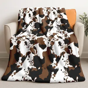 1pc Luxury Cow Spot Throw Blanket, Cow Print Blanket for Living Room and Bedroom, Cozy Plush Blanket for Sofa, Car and Office, Perfect Birthday and Christmas Gift, Cow Pattern Blanket