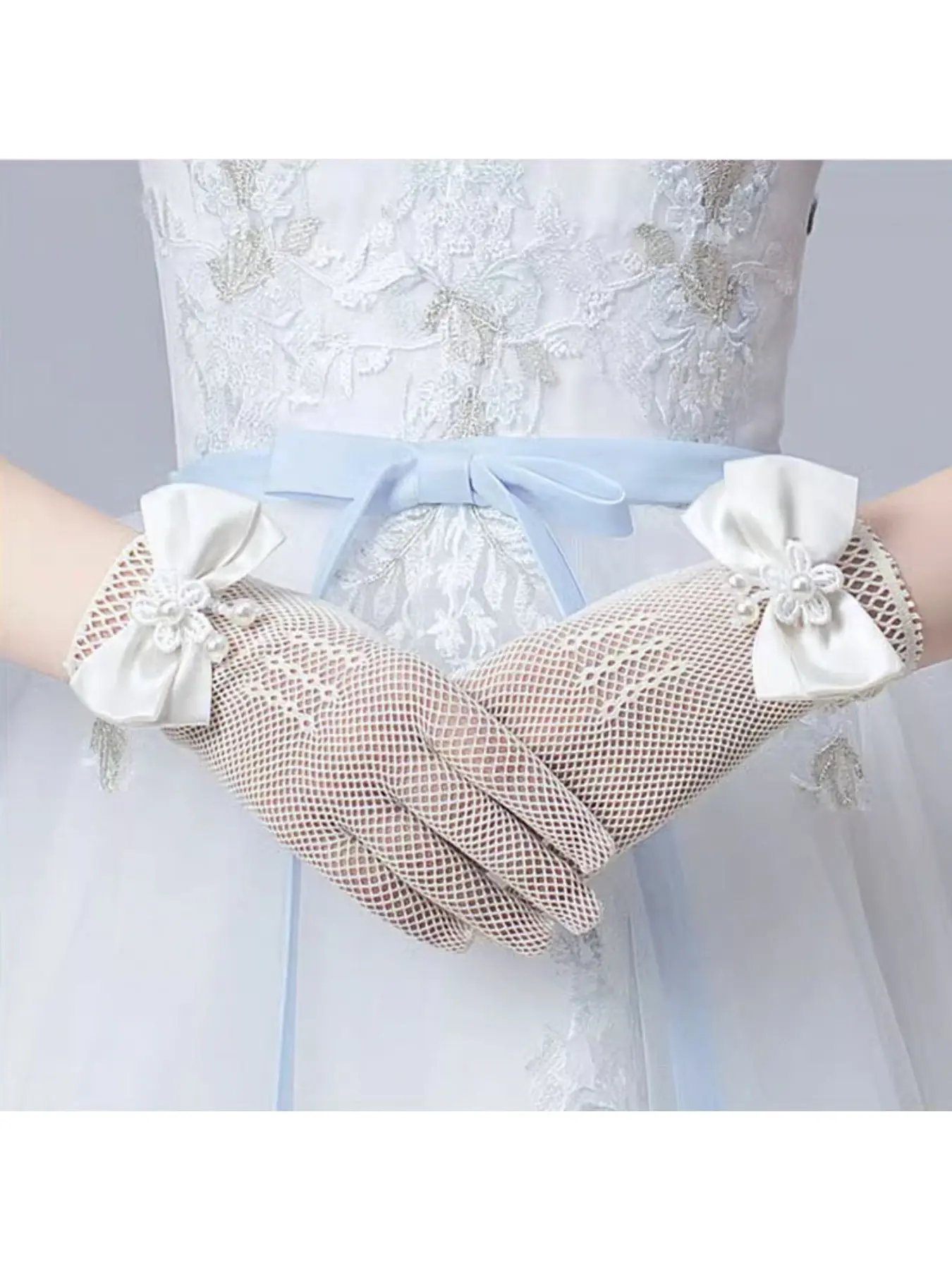 New small-size hand gloves summer thin women's stretch mesh bow performance bridal wedding fingerless white gloves