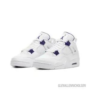 Retro purple metallic style white and purple casual sports versatile durable and comfortable basketball shoes