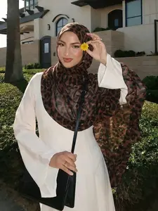 Women's Elegant Fashion Leopard Print Scarf 80x180cm Hijab, All-Season Use, Suitable for Abaya and Muslim Shawl
