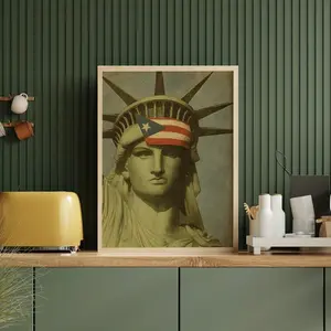 Vintage Statue of Liberty Puerto Rican Flag Wall Art Poster, New York Poster, Puerto Rican Art, Nuevayork Wall Décor