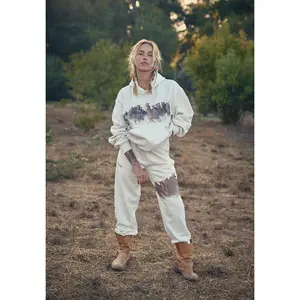 WILD HORSE Hoodie - Creme