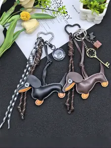 Leather Cartoon Sausage Dog Keychain, Creative Car Key Pendant, Key Ring Accessory, Compatible with Airline Tag Wallet, Perfect Gift, Trendy Cute Keychain