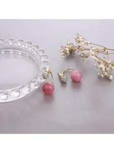 Cherry blossom pink earrings, a pair of round bead earrings, light luxury high-end earrings, women's niche style earrings.