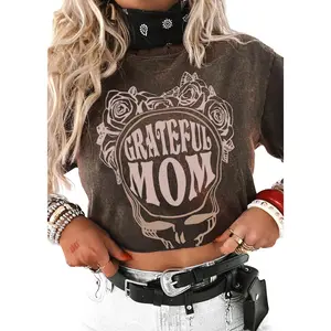 CROPPED GRATEFUL MOM DESTRUCTED GRAPHIC TEE