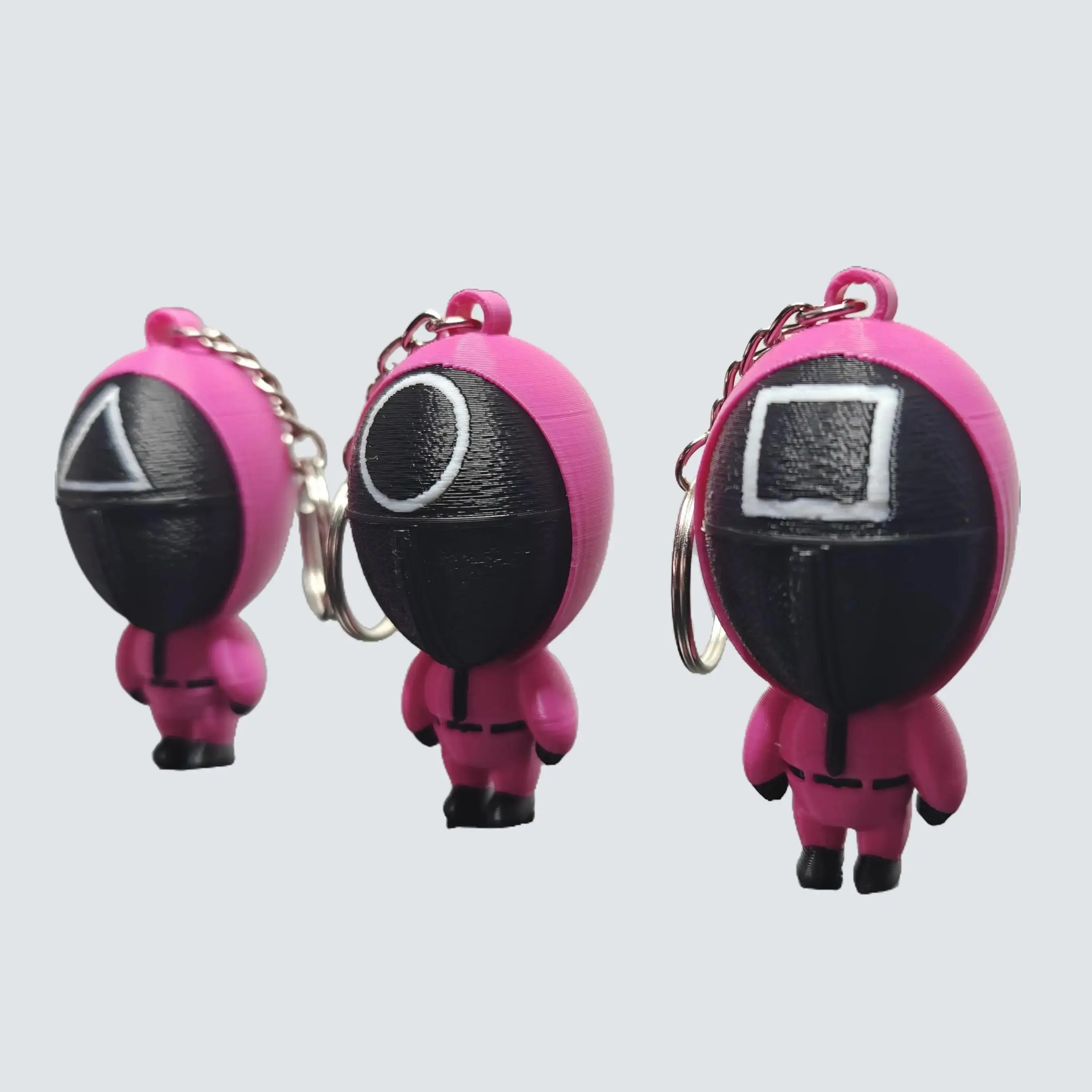 Squid Games Mini Figurine Keychains - Detailed 3D-Printed Design, Lightweight & Sturdy PLA, Perfect for Fans and Collectors