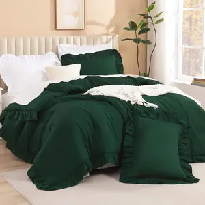 Dark Emerald Green Queen Comforter Set, 3 Pieces Boho Vintage Forest Ruffle Bedding Set, All Season Lightweight Bed Set (90x90In Comforter & 2 Pillowcases)