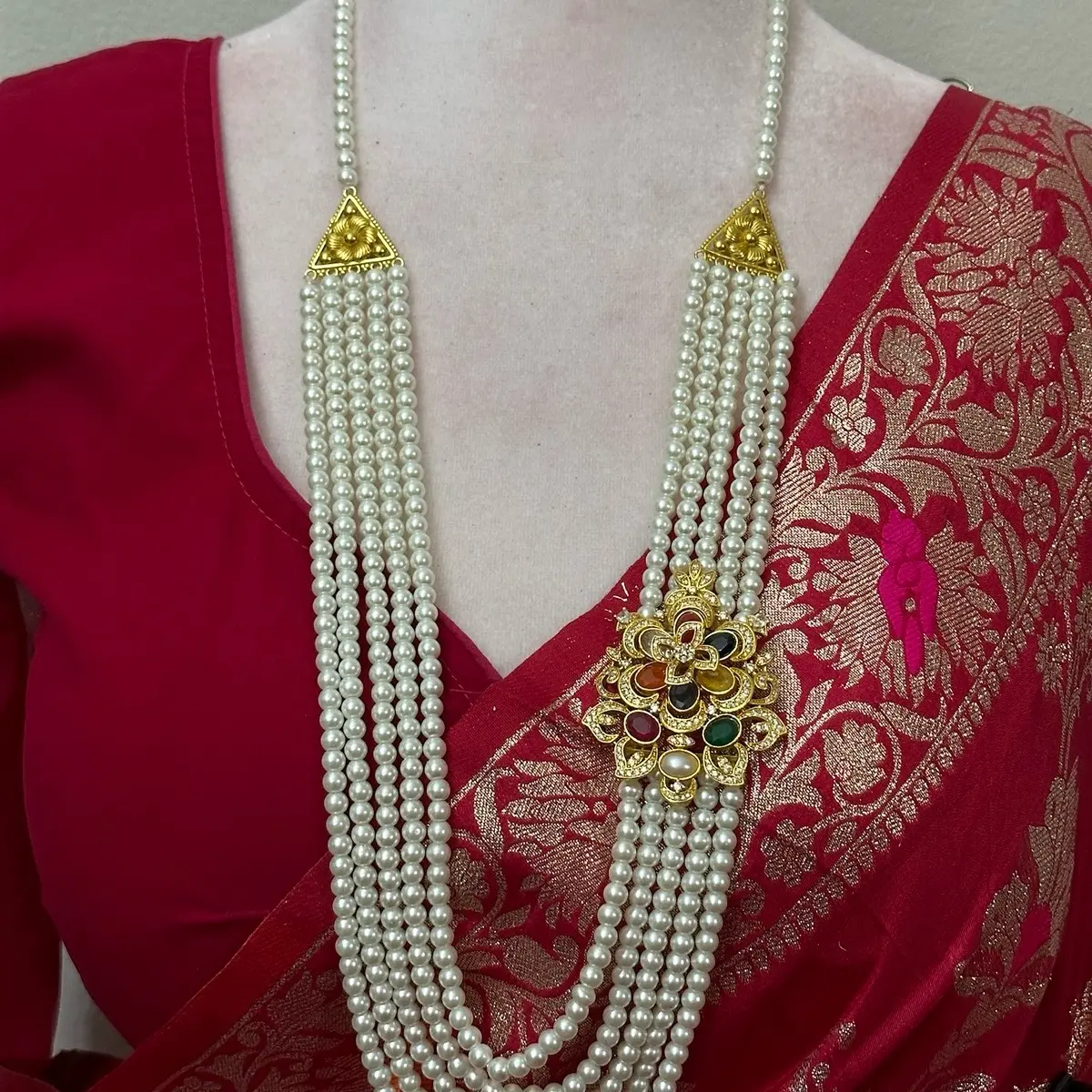 Necklace traditional