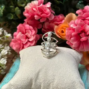 Sterling Silver Ribbed Pearl Ring
