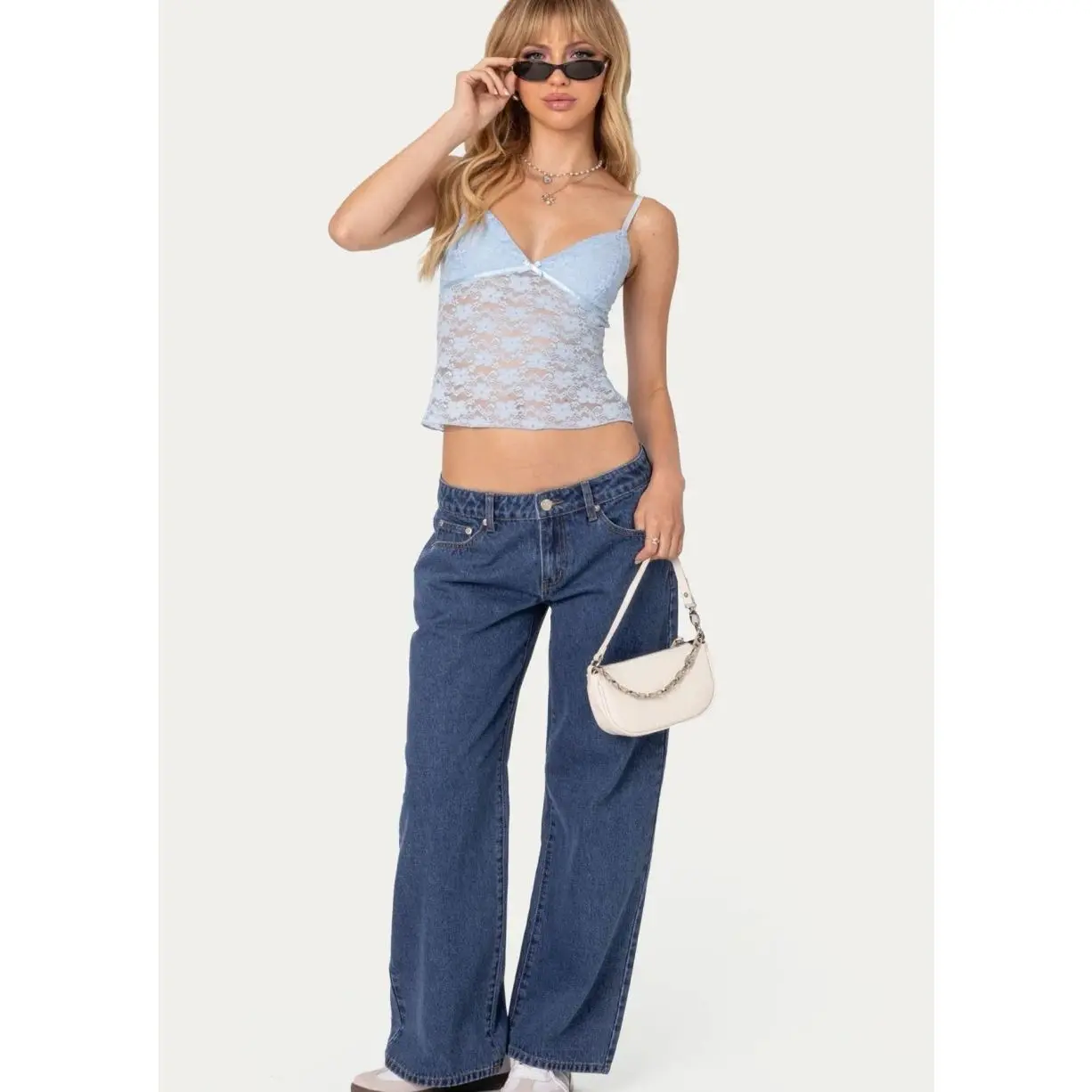 Petite Raelynn Washed Low Rise Baggy Jeans