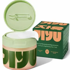 Fresh-Looking Skin | 100 Count, Brightening Facial Pads – Gentle Daily Exfoliating & Hydrating Toner Pads for Smooth