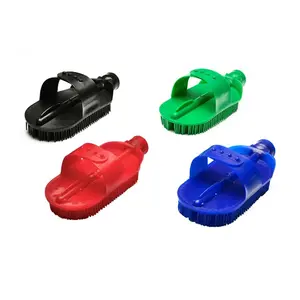 Jacks  Curry Comb with Hose Attachment, Green