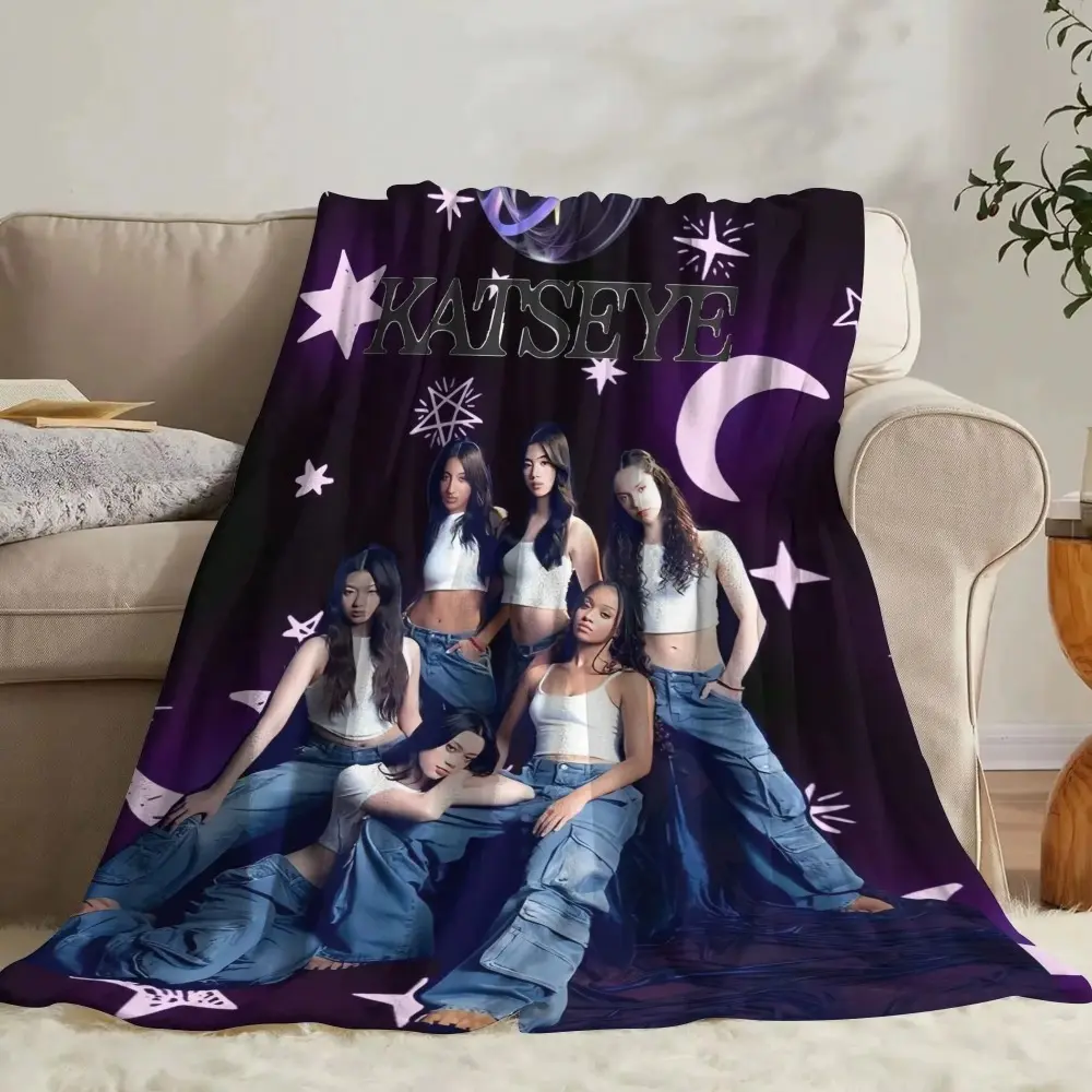 Katseye K-Pop Flannel Blanket Soft Flannel Blanket, an ideal Gift for Children Suitable For Use on Sofas, Beds, or For Travel, Gentle on The Skin, an Excellent Gift Multi-Purpose Holiday Blanket