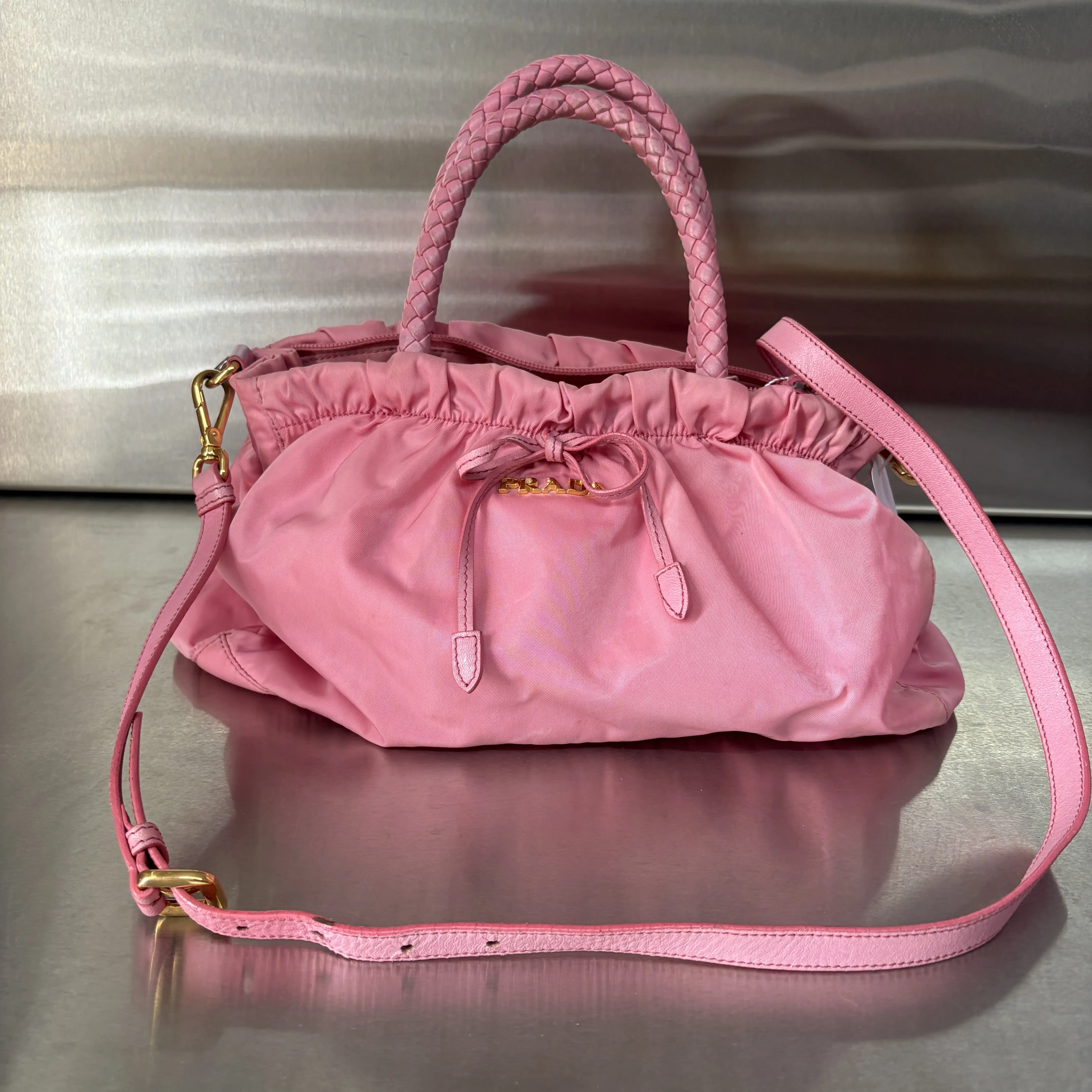 Pre-owned Nylon Crossbody Bags Prada Pink Crossbody Portable Light Summer