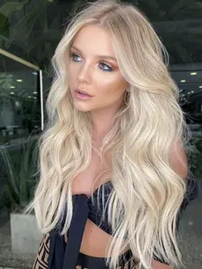 26 Inch Long Blonde Layered Wigs for Women, Gorgeous Fluffy Wigs with Curtain Bangs, Synthetic Full Machine Wigs for Party, Daily Use, Synthetic Hair