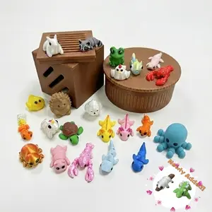 24pcs Mini Animal Set with Plastic Storage Jar, Mini 3D Printed Movable Animal Models, Cute ABS Pet Ornaments, Suitable for Play And Display, Easter Egg Filler/birthday Gift/car Decoration
