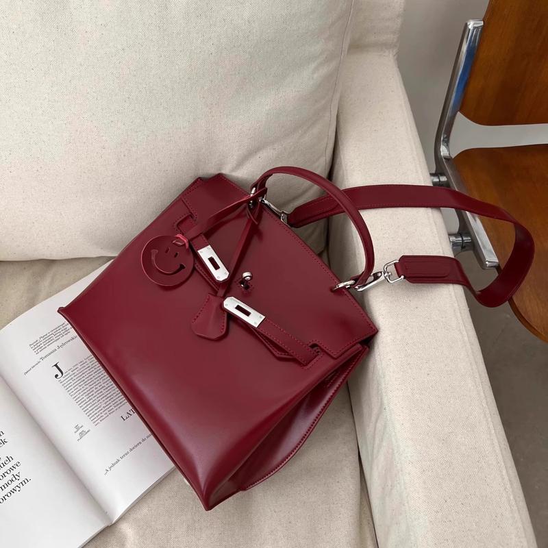 👜 Timeless Grace – Genuine Leather Structured Shoulder Bag | 14" Elegant Tote with Adjustable Strap