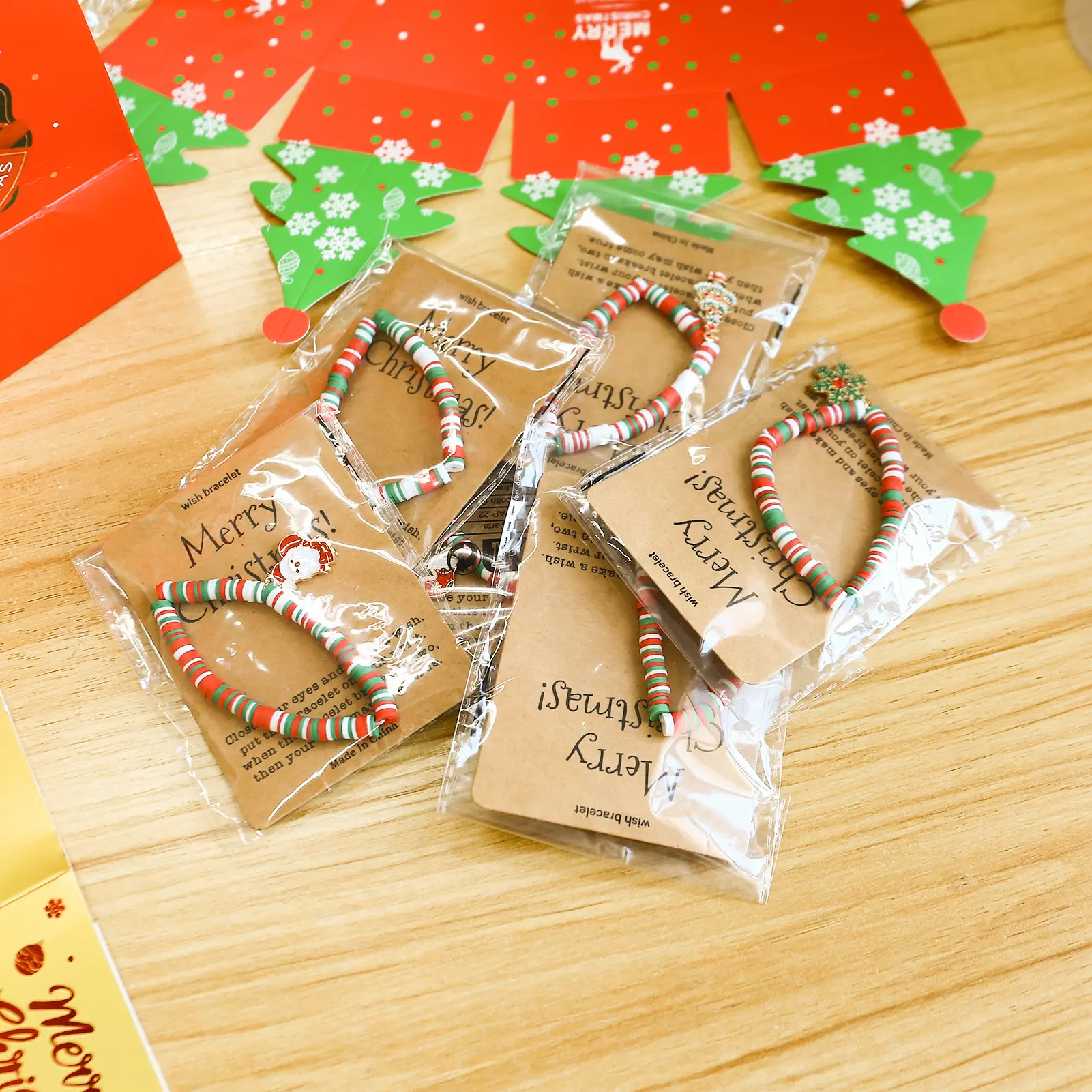 6 sets of Christmas bracelet sets - vintage Santa Claus Christmas tree snowman deer walking stick Christmas stocking pendant soft clay bracelet sets Christmas happy greeting card bracelet elastic adjustable bracelet gift