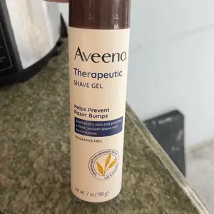 Product Review of Therapeutic Shave Gel with Oat for Dry Skin from 🌸**🌸