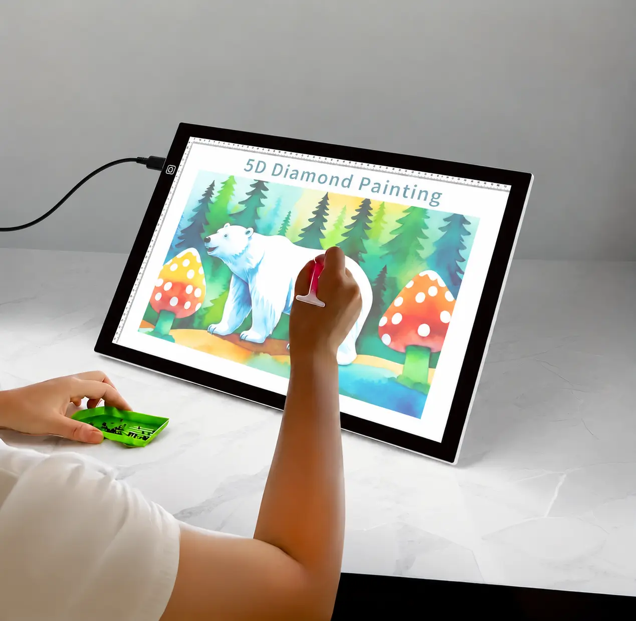 A3 Luminous USB-Powered LED Light Pad with USB Port - 3-Level Brightness Acrylic Drawing Board, Art Supply for Artists' Sketching, Craft Tool Enhancement