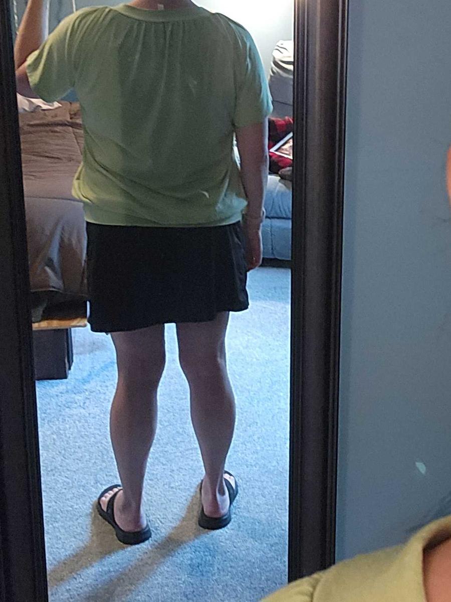 Item: Grass Green, L