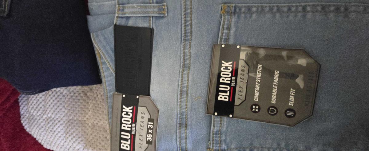 Item: Black-Dark Blue-Light Blue, 36