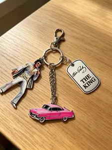 Elvis Keychain, Retro Car Pendant, Acrylic Rock Star Key Ring, Fan Backpack Accessory Gift, Multi-Scene Decorative Key Holder, Key Accessories, Keychain Collectibles