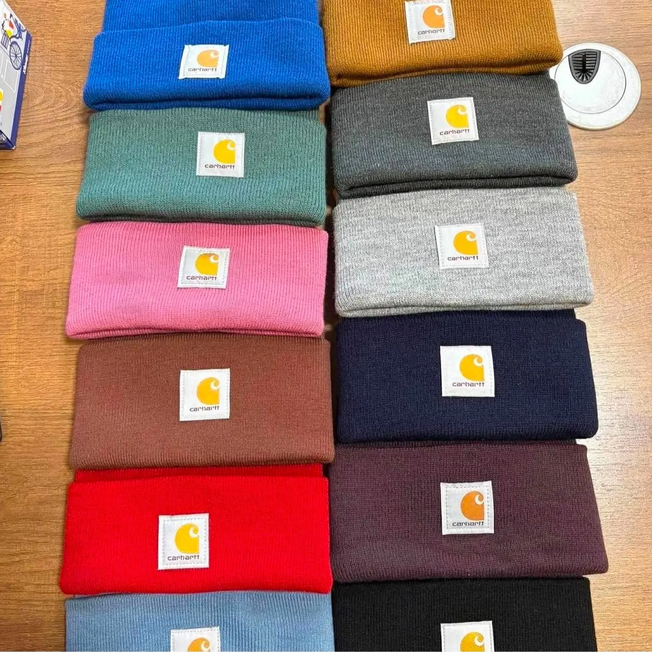 Carhartt Classic Knit Watch Cap – Premium Winter Beanie for Men & Women, Warm Acrylic Cuffed Hat, Soft Ribbed Stretch Skull Cap for Outdoor Work, Running, Hiking, Fishing, Travel, Everyday Casual Streetwear Fashion, Cozy Cold Weather Accessory