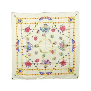 Pre-owned GUCCI Silk Small Leather Goods Scarf