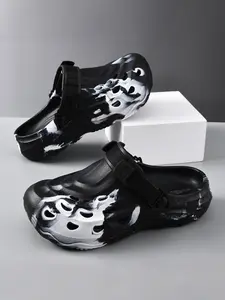 New Outdoor Sports Women's Hole Shoes Couple Beach Slippers Thick Sole Anti-Slip Breathable Soft Bottom Camping Sandals Fashion Trendy Slip-On Non Slip Slippers Slide Sandal