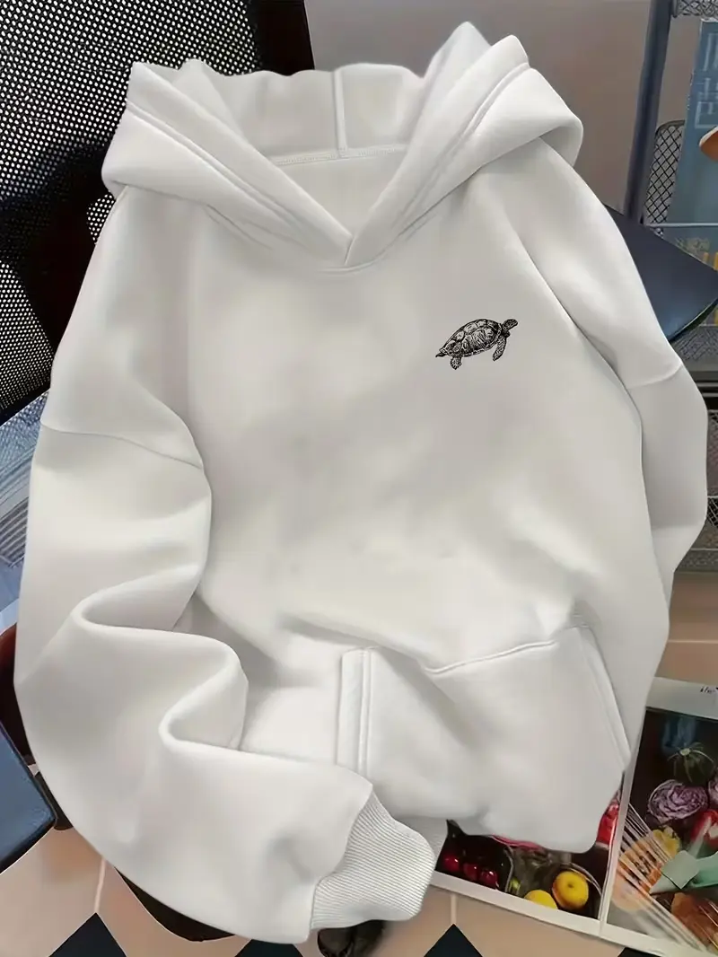 Minimal Small Sea Turtle Chest Print Fleece Hoodie, Simple Casual Daily Pullover Hoodie, Daily Holiday Gift